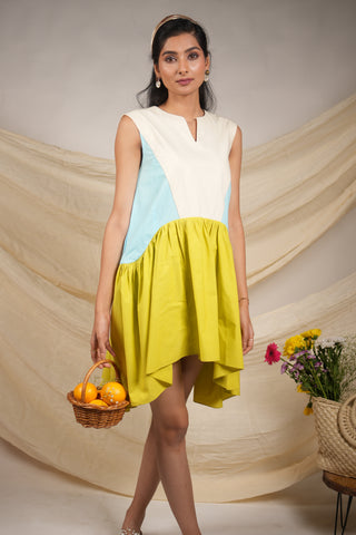 Blossom breeze- Tri color dress