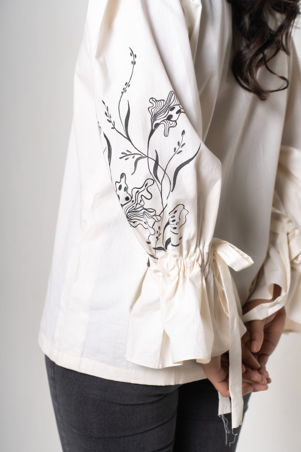 Noir Bloom Puff Sleeve Shirt