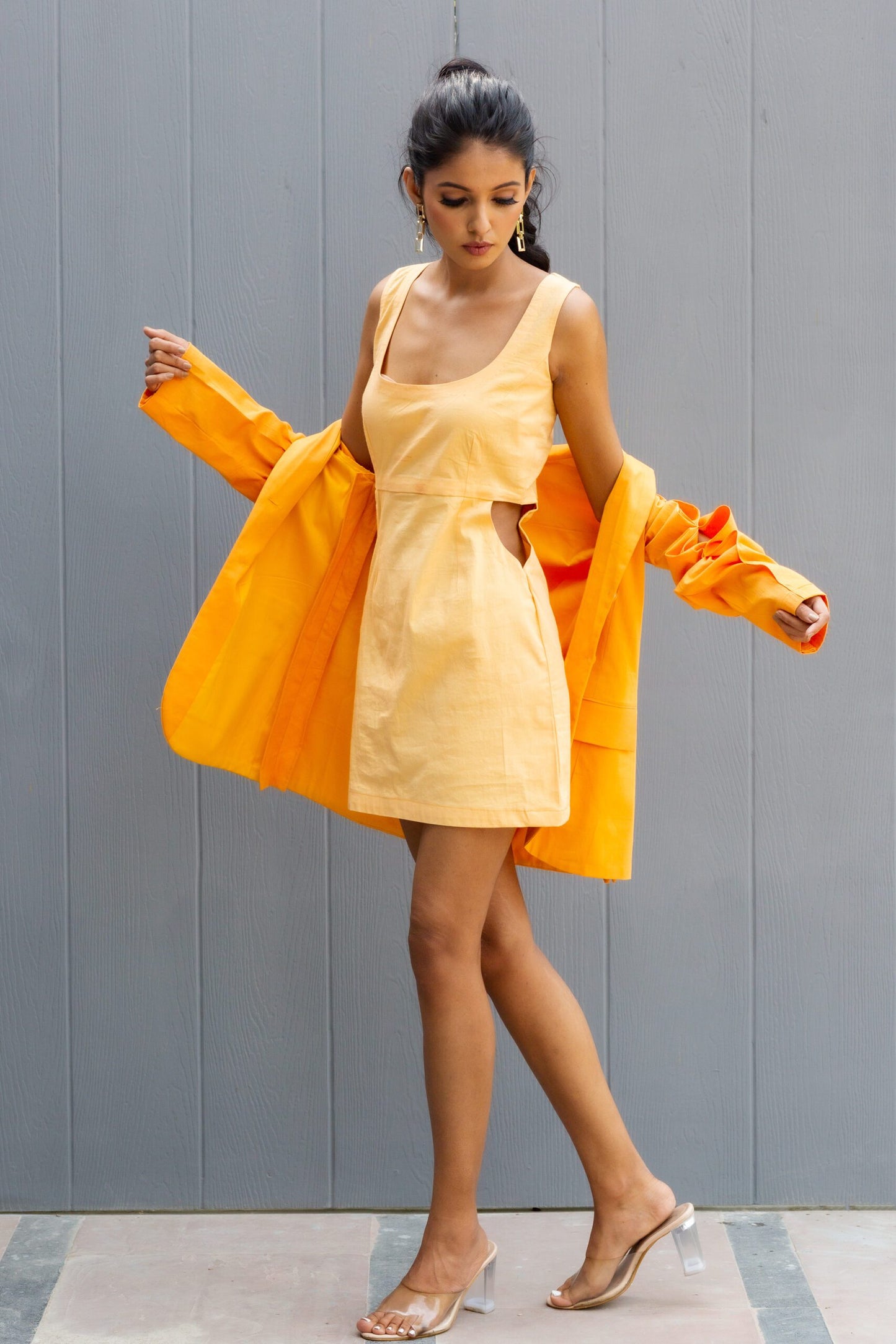 Caracara – Waist cut yellow dress